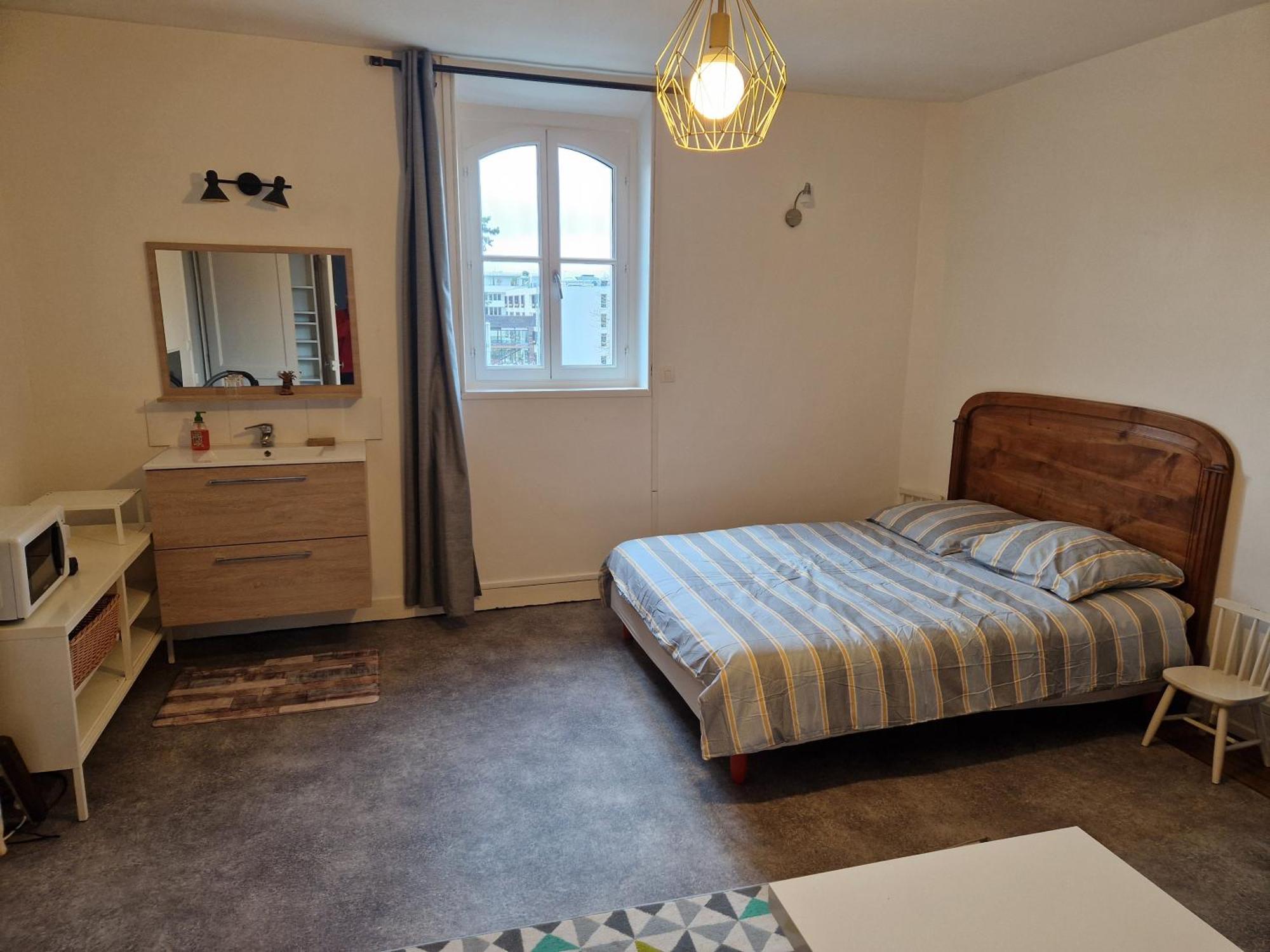 Les Chambres De Lucie-B&B - Petit Dej Inclus - Parking Prive - Proche Gare Версал Екстериор снимка