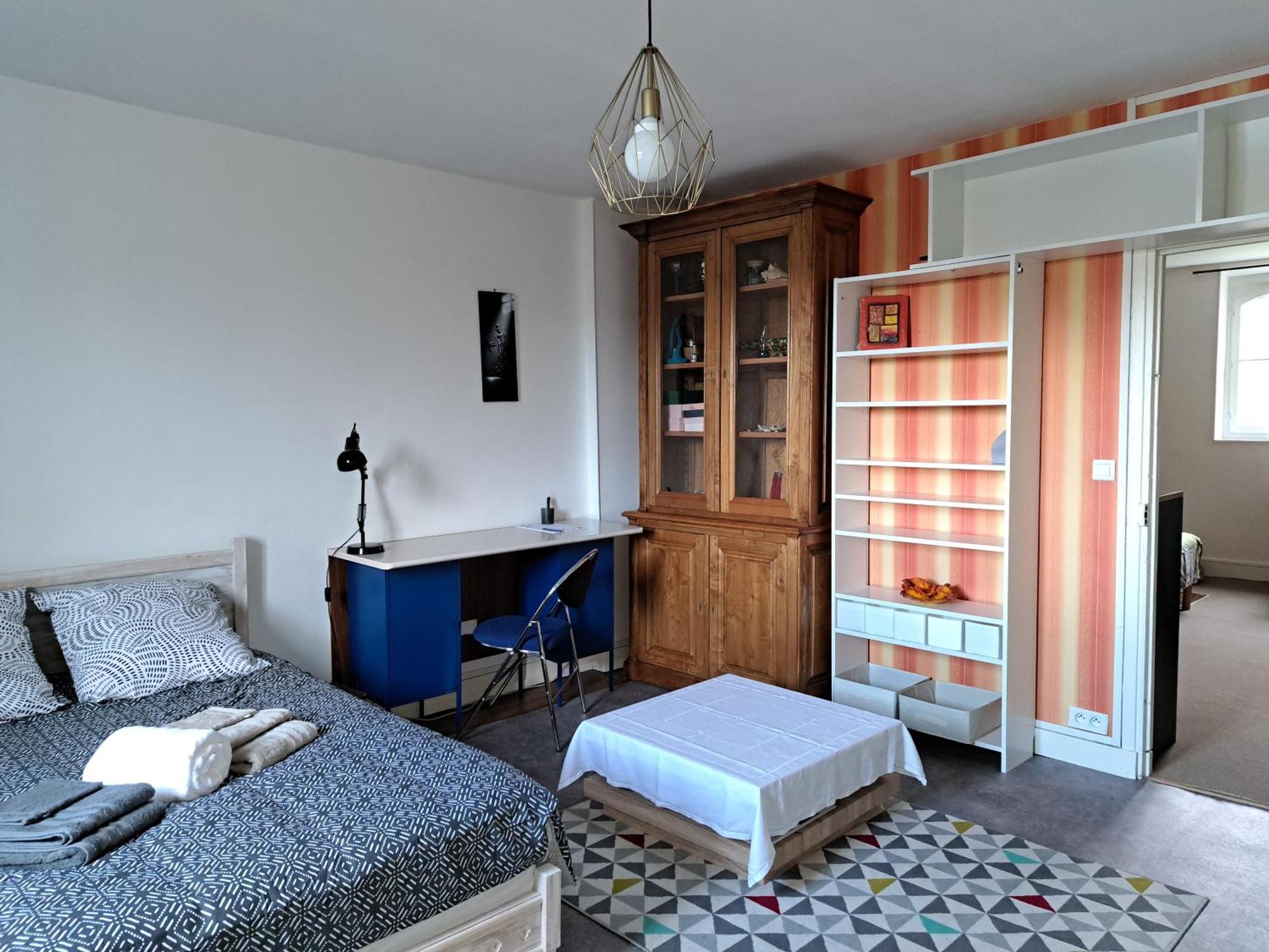 Les Chambres De Lucie-B&B - Petit Dej Inclus - Parking Prive - Proche Gare Версал Стая снимка